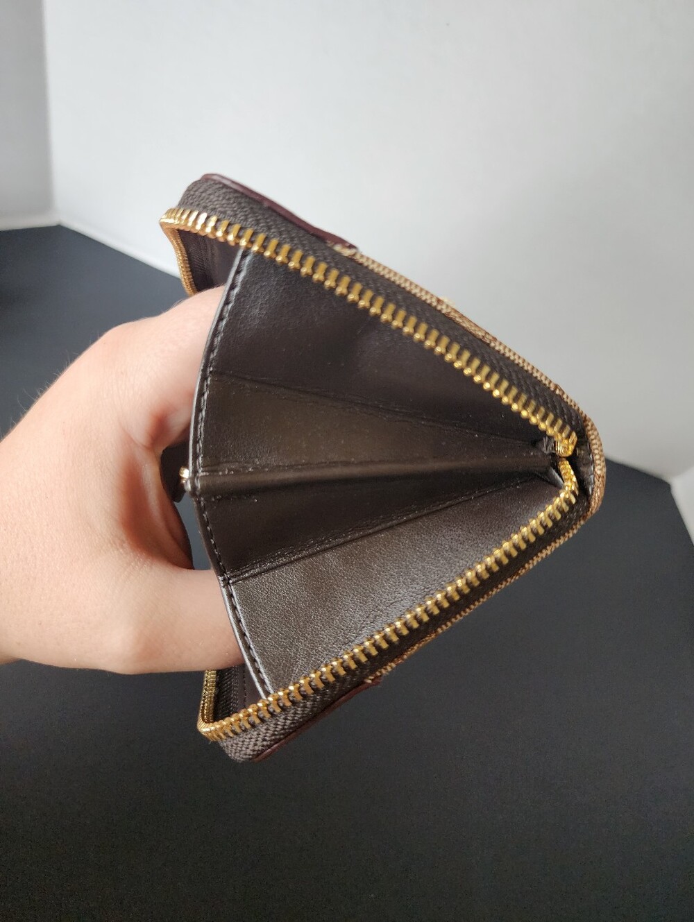 Coach Edie 31 & Matching Wallet, EUC, 2018/2019, $523 Mixed Retail - Picture 16 of 16